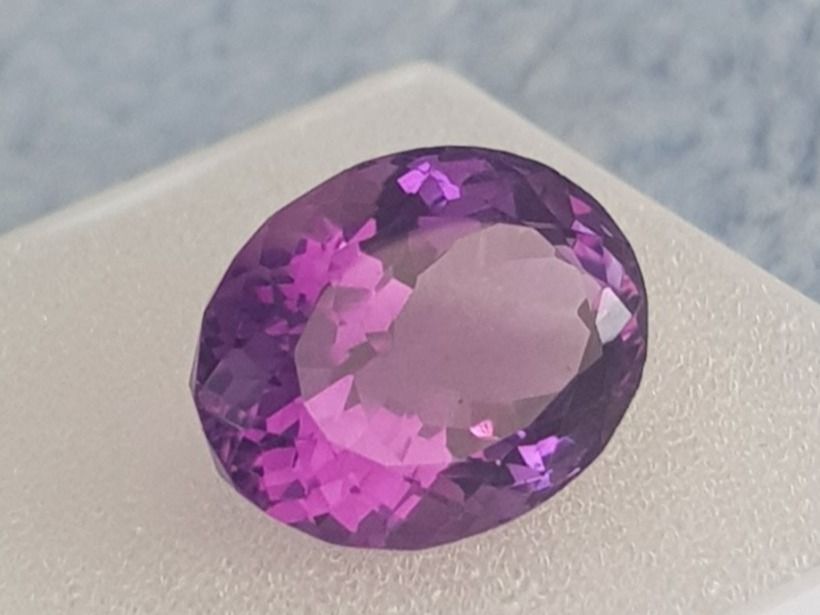 Amethyst-Geode Auf Ständer | Brasilien - Holzmaden