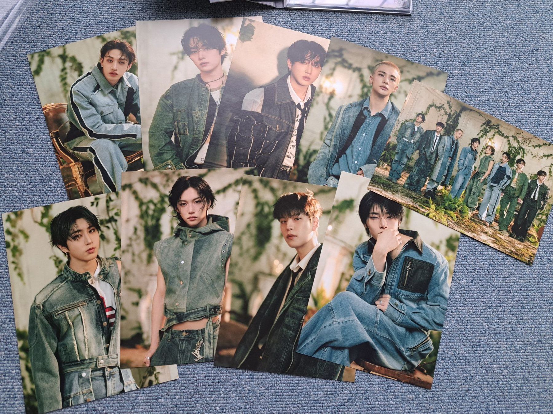 CDs: Stray Kids Hollow Album Japan Limited ver. C + Zine + Bilder – Gebraucht aus Killwangen von KIANA08 6