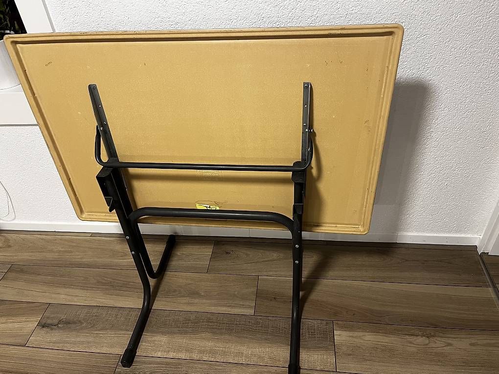 Tavoli: Klappbarer Tisch – Usato da Ruswil venduto da Janine.Bieri 1