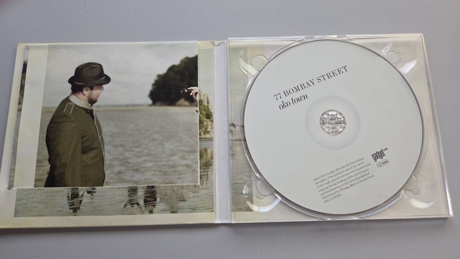 CDs: CD 77 Bombay Street - Oko Town – D'occasion à Schaffhausen par Kellerrassel 1