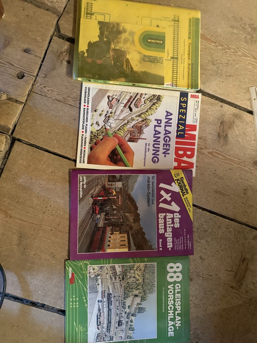 Trix Modelleisenbahnen: Minitrix Modelleisenbahn – Gebraucht aus Ennetbürgen von OPB666 2