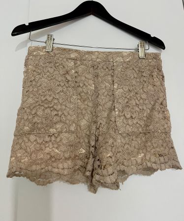 Joli Short Maje en dentelle