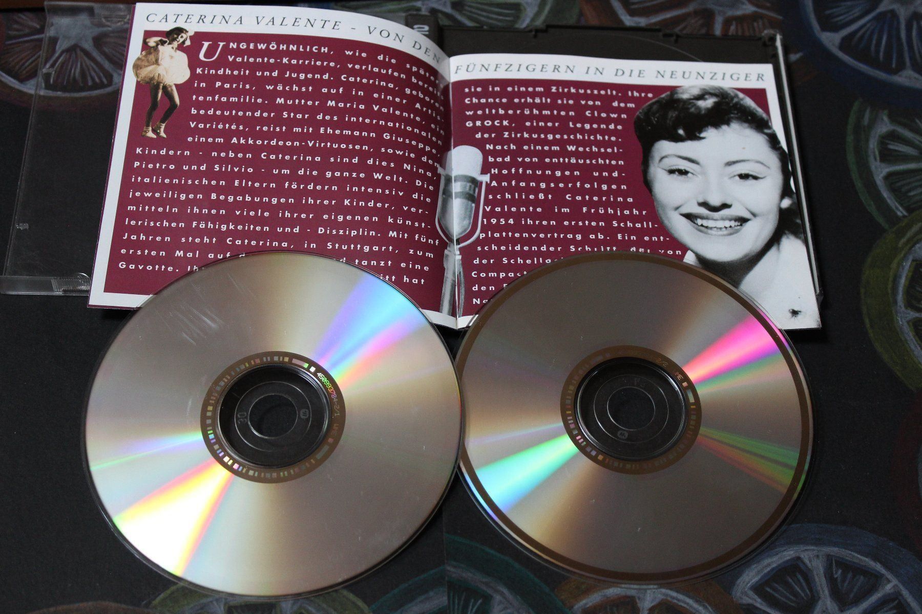 CD: CATERINA VALENTE - SUPERHITS 2CD 1993 – Usato da Tübach venduto da JamesStone 1
