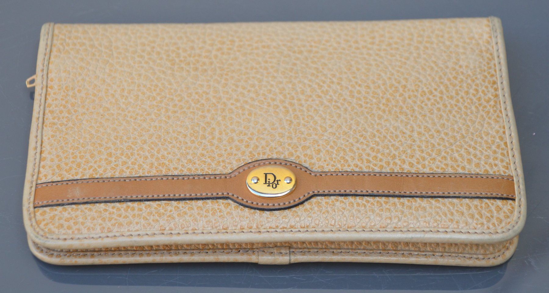 Dior Portamonete: Agenda Christian Dior portefeuille – Usato da Collonges venduto da Auganien 1