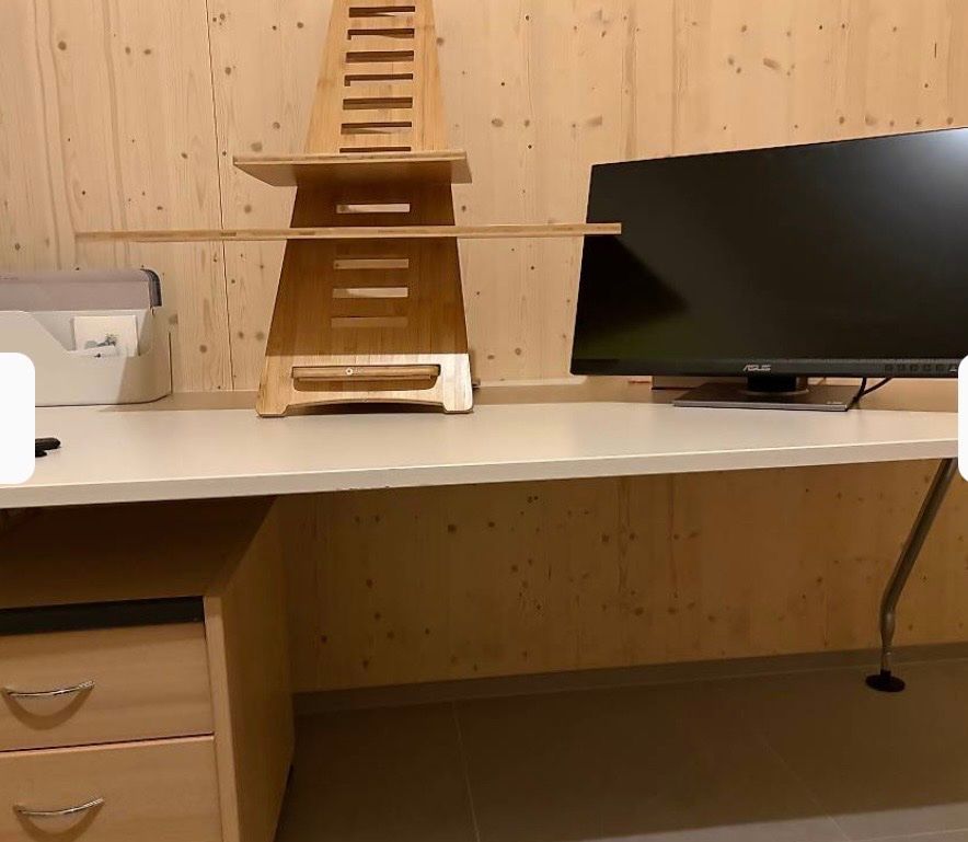 Vitra Tutte le decorazioni: Vitra Schreibtisch – Usato da Romont BE venduto da n.gfeller