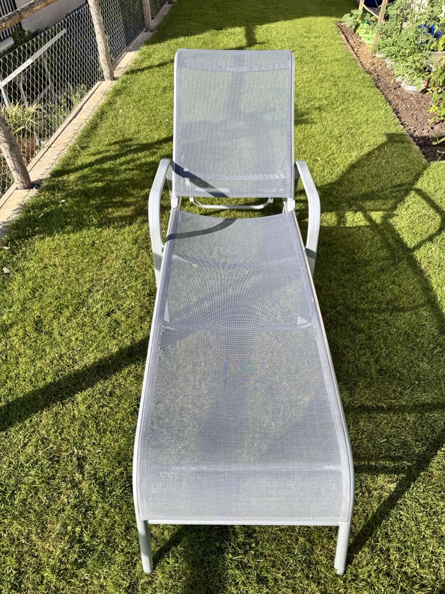 Chaises longues: Gartenliege – D'occasion à Windisch par Kiwwii