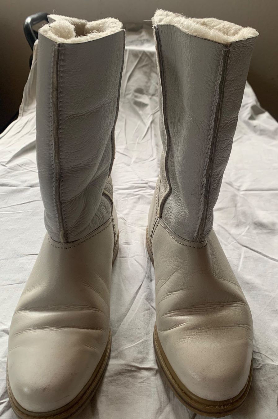 Scarpe da donna: Stiefel Green Force – Usato da Liestal venduto da FlomiVivi