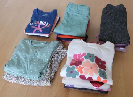 Kleiderpaket für Mädchen - Grösse ab 122 bis etwa 134