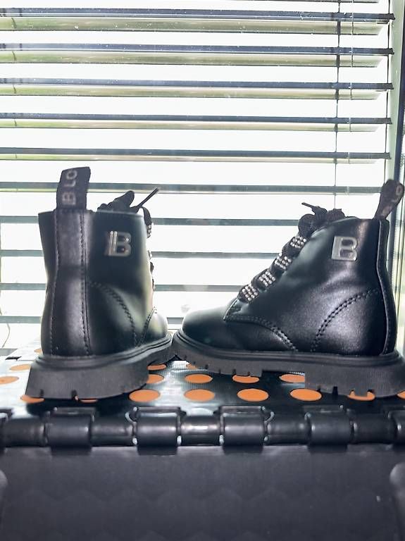 Chaussures garçon: Scarponcino per bimba  – D'occasion à Mendrisio par Nikolas282 2