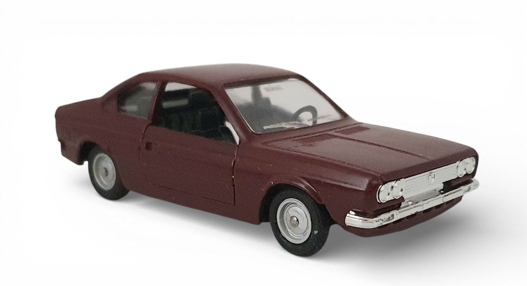 Solido Modellini d'auto: SOLIDO  Lancia Beta  Coupé 1800 – Usato da Flawil venduto da RoverVitesse 3