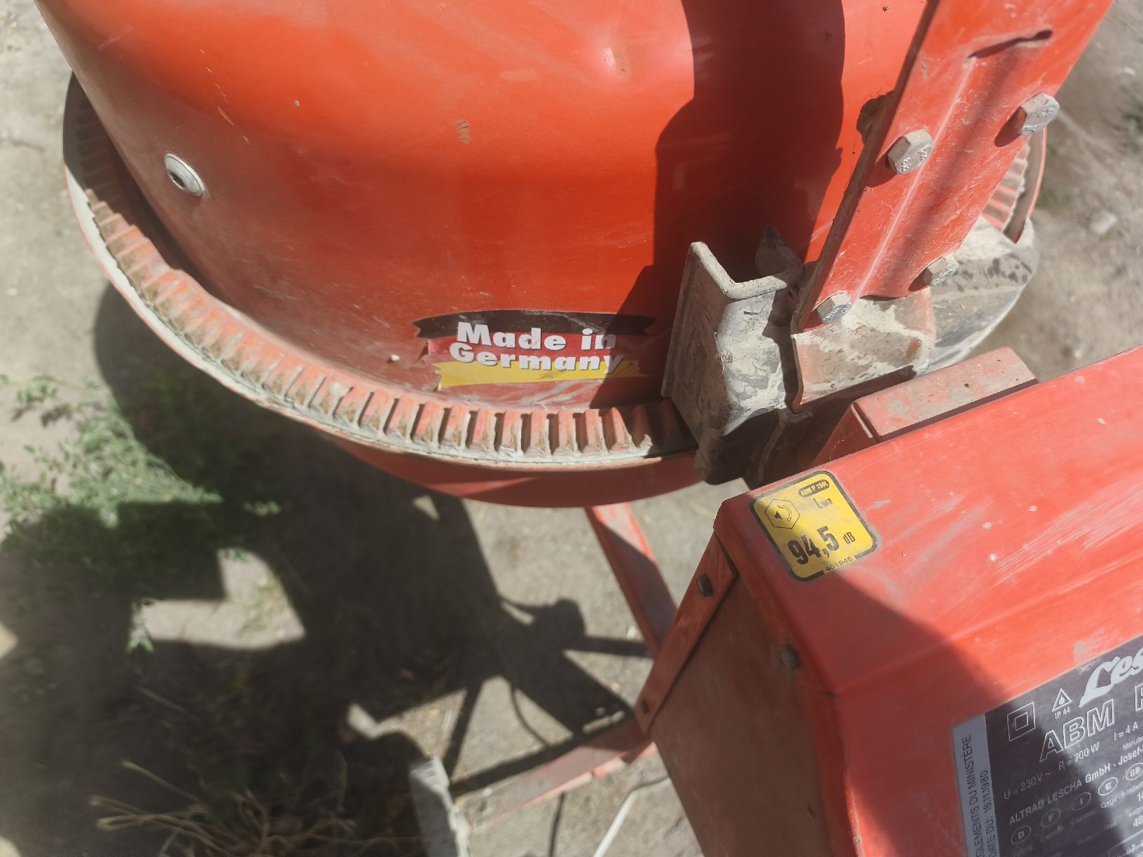 Tutte le macchine: Betonmischer rot gebraucht – Usato da Birr venduto da PalermoF 8