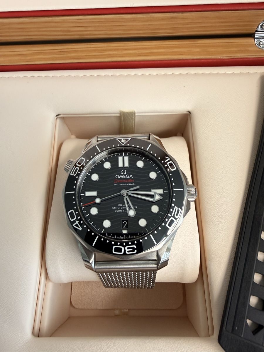 Omega Orologi: Omega Seamaster Diver 300M – Usato da Felsberg venduto da Dobi11 1