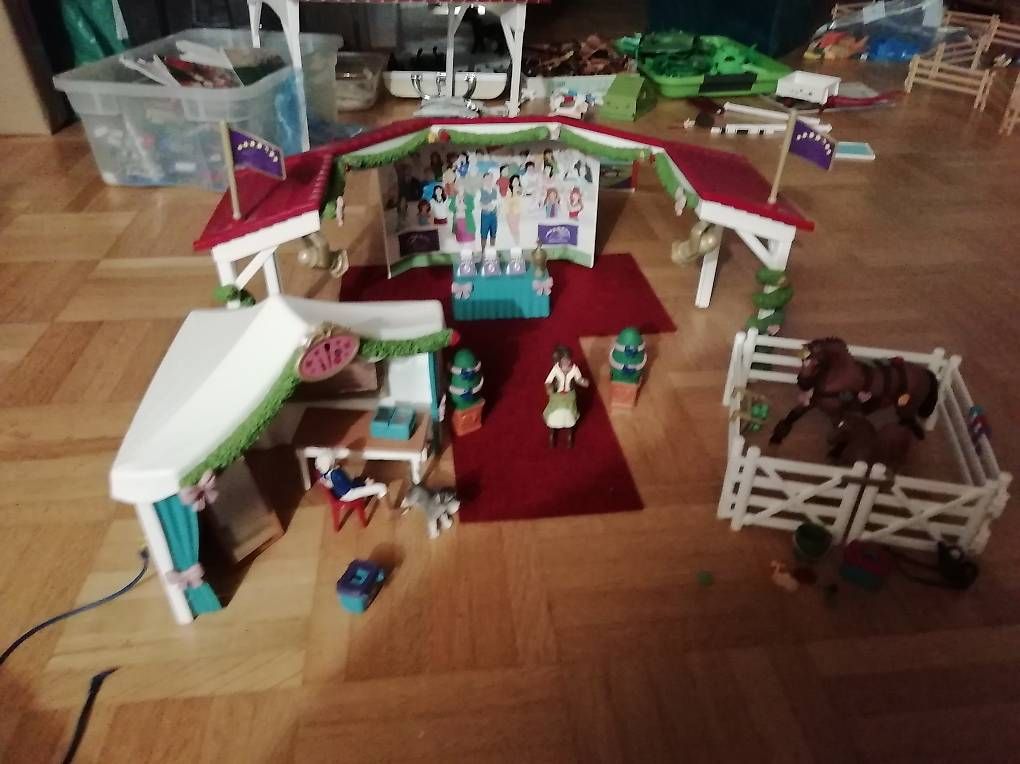 Giocattoli: Verkaufe einen "roten Teppich" von Schleich,preis verhandelb – Usato da Günsberg venduto da ste_qq59 2
