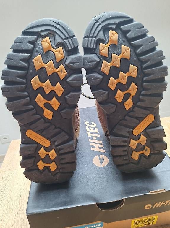 Scarpe per ragazzi: Bergschuhe Trekkingschuhe Schuhe Gr. 34 – Usato da Chur venduto da weinher 1