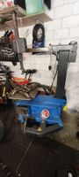 Reifenmontiermaschiene M&B TC 522