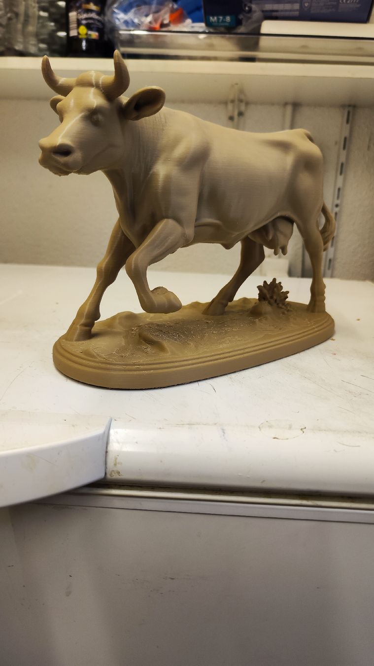 Statuette: Kuh ca 21cm x 36cm in Holzoptik – Usato da Zürich venduto da turbopuz 5