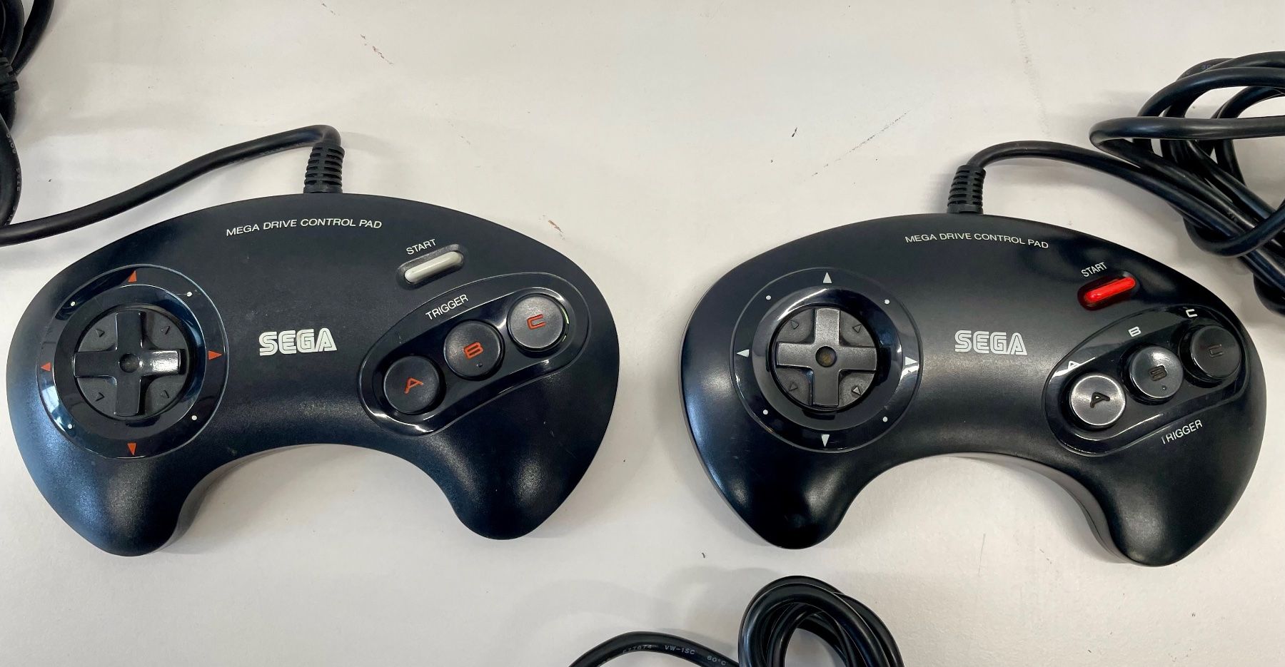 Controller: Sega Megadrive Controller Set 3x – Usato da Niederdorf venduto da LeptonAG 1