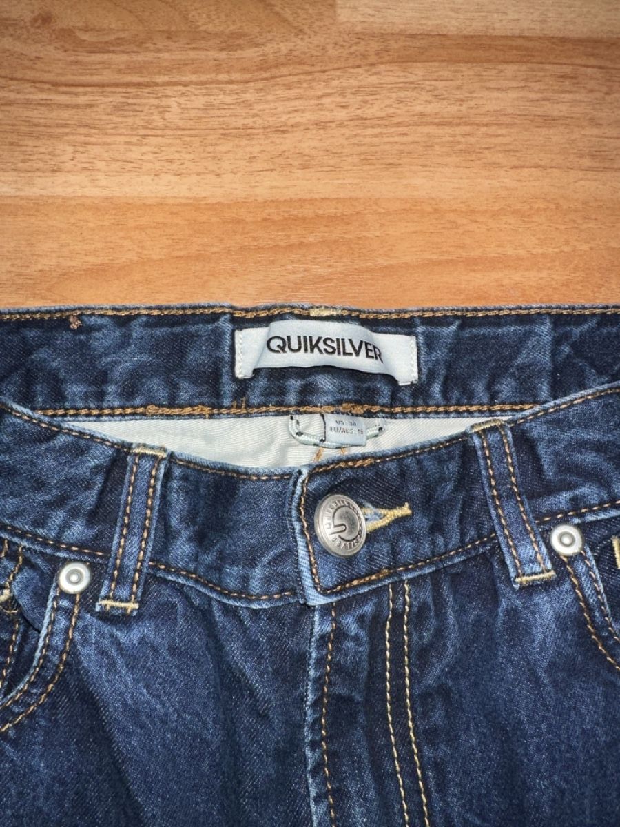 Quiksilver Jeans: Quiksilver Jeans, Grösse EU 16 Dunkelblau – Gebraucht aus St. Gallen von mai_zpt7 1