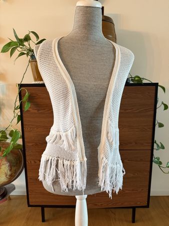 Boho white fringe knit vest — perfect for summer festivals