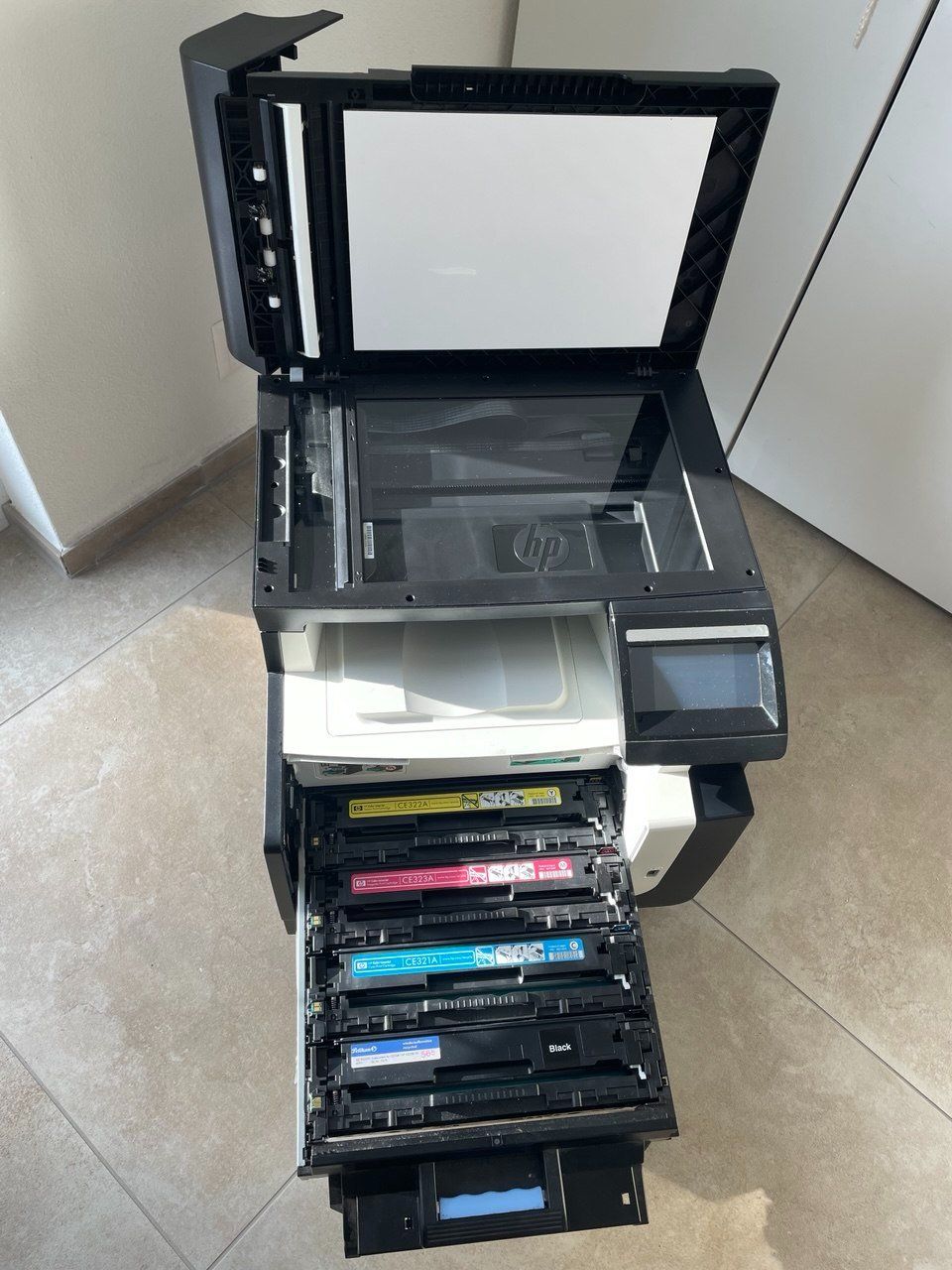 Stampanti: HP CM 1415 Drucker Multifunktionsgerät – Usato da würenlos venduto da nou_8btk 3