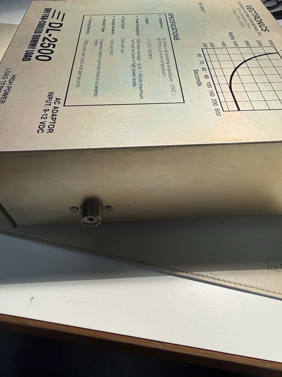 Radiocomunicazione: Vectronics DL-2500 Dummy Load  – Usato da Zuzwil SG venduto da Stepwolf 2