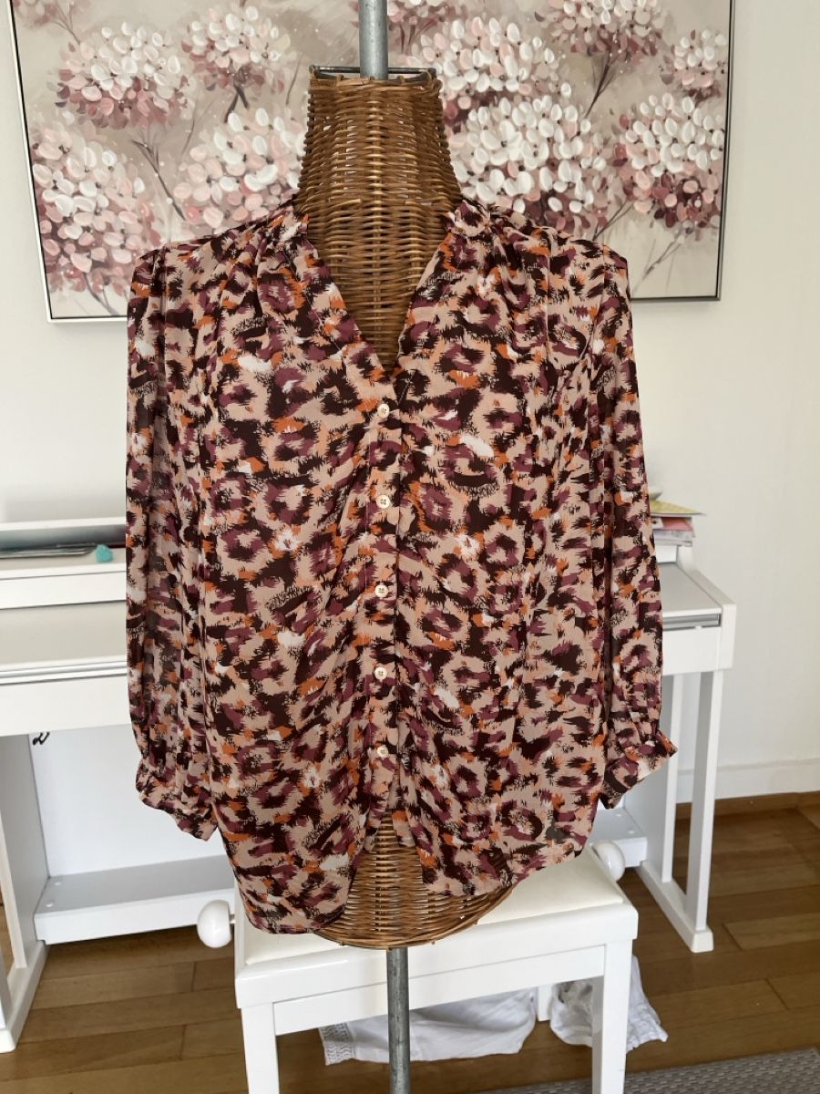 Camicette: Bluse mehrfarbig mit Knopfleiste, S – Usato da Solothurn venduto da Bobesch08