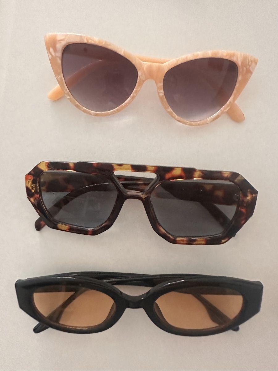 Brillen & Gläser: Sonnenbrillen Set – Gebraucht aus Triengen von Meetmeatthebodega 2