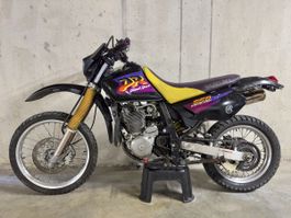Suzuki Dr 650 se