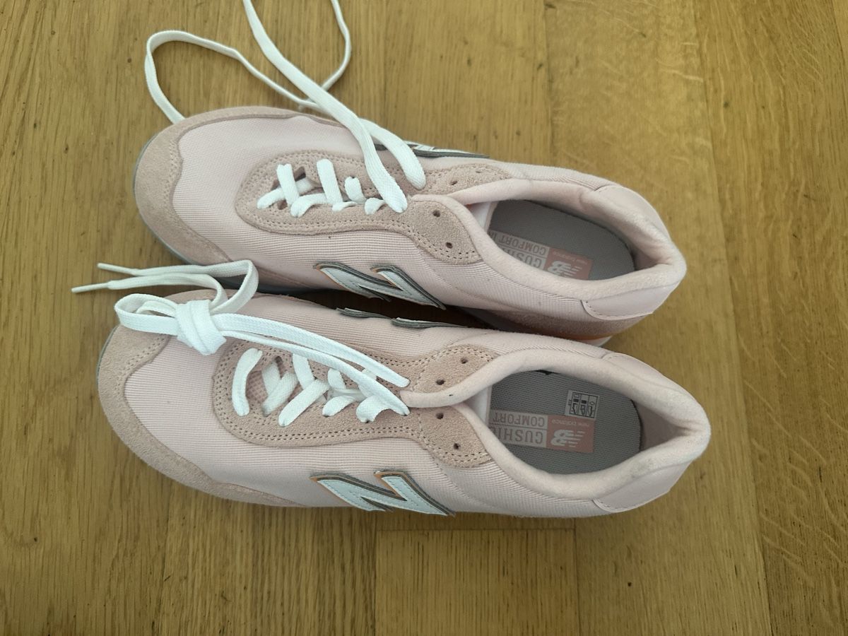 New Balance Scarpe da donna: Neue Newbalance Sneaker 38 – Nuovo (secondo la descrizione) da Reinach BL venduto da Selinalodeh 1
