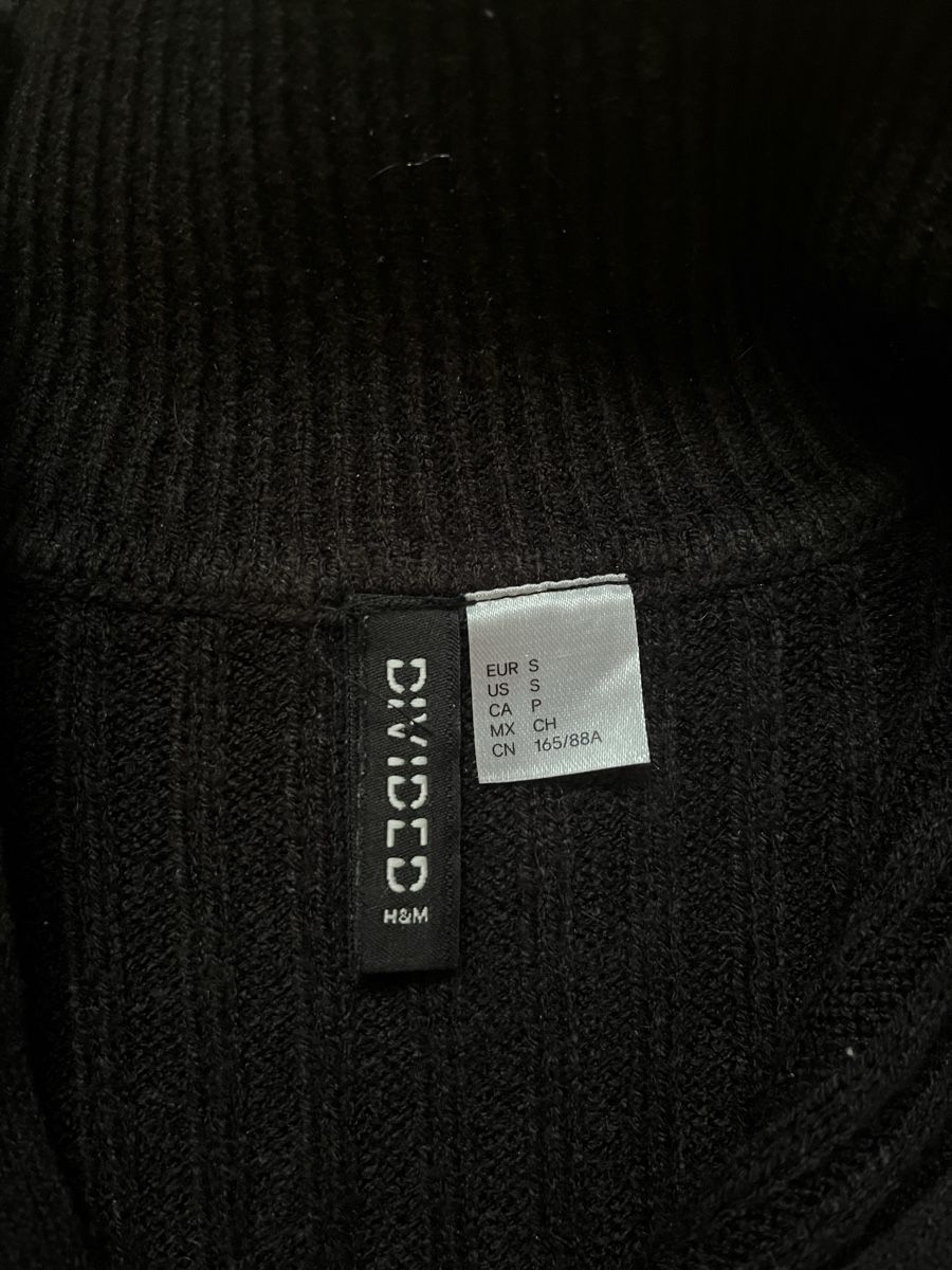 H&M Giacche: Schwarze Strickjacke – Usato da Bern venduto da aleebii 2