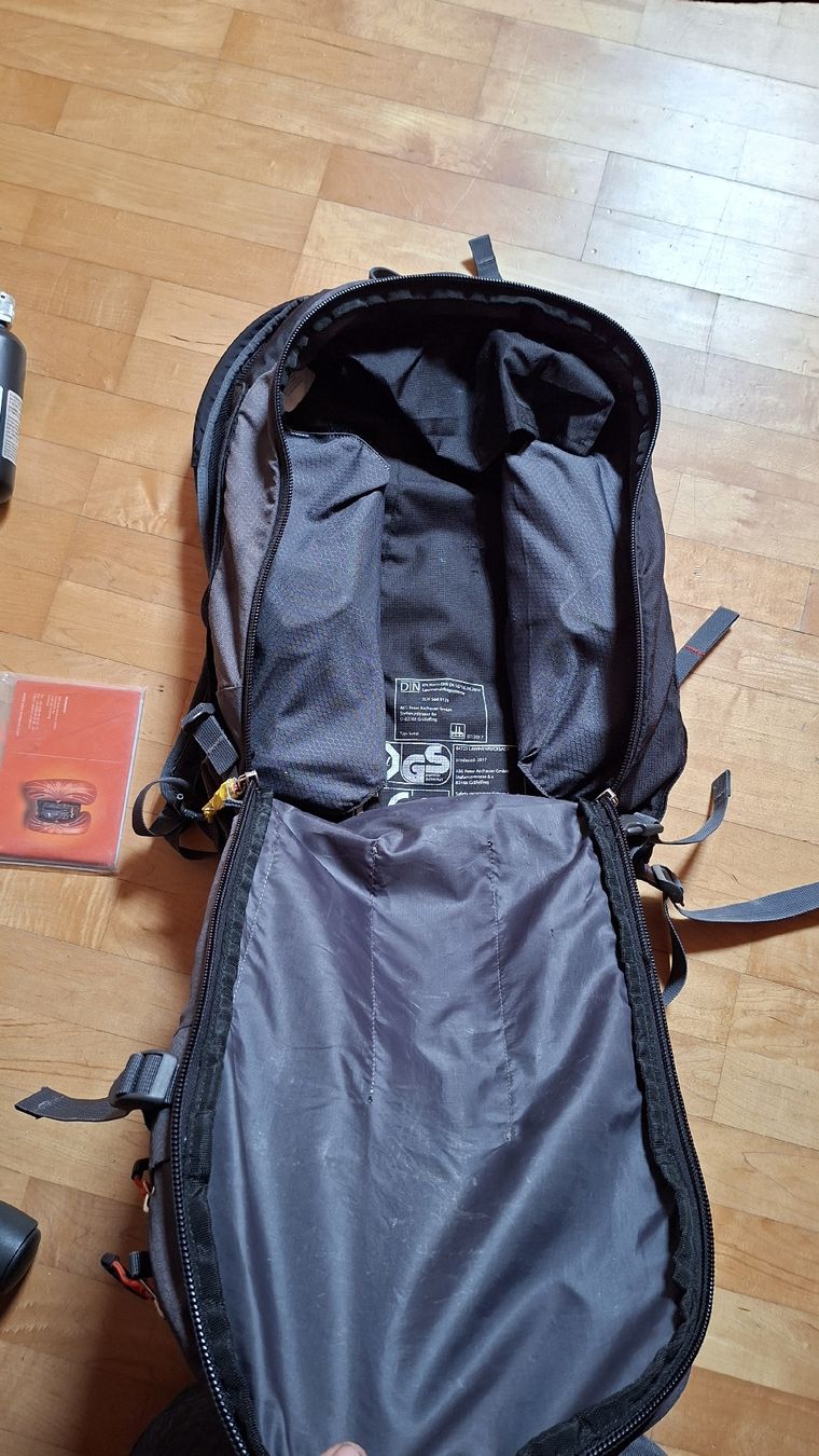 Zaini: Airbag Rucksack ABS – Usato da Lenk im Simmental venduto da pau_kg8n 1