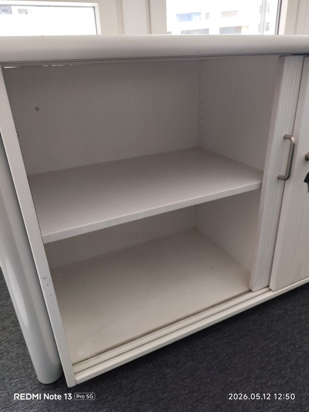 Armadi: Sideboard mit Schiebetür, abschliessbar, 140cm breit – Usato da Zürich venduto da Monamohn7 3