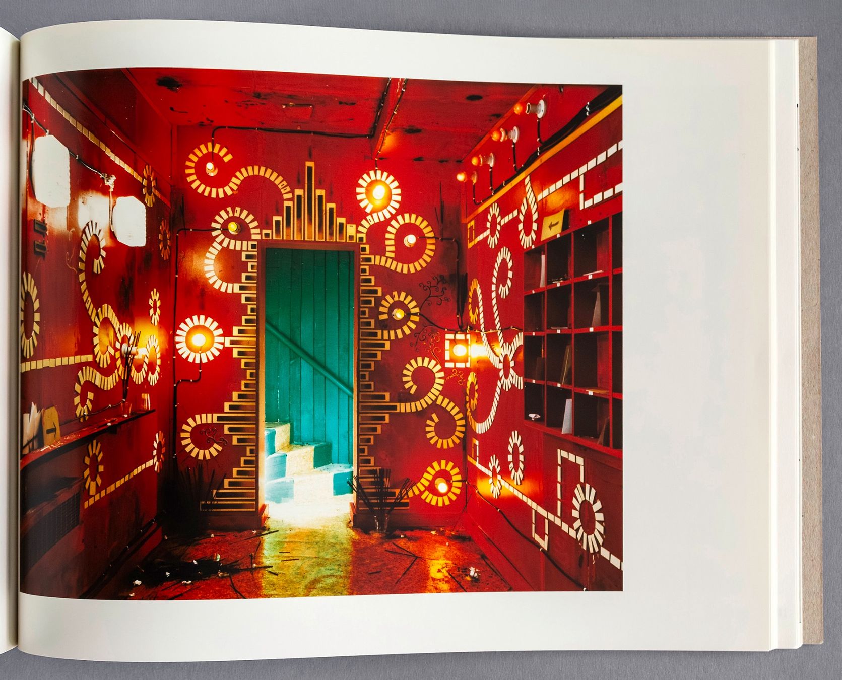 Libri: SECESSION von ANNE HARDY – Nuovo (secondo la descrizione) da St. Gallen venduto da kobayashi-maru 3