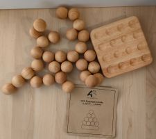 Holzspielzeug: Kugelpyramide für Knobelfreunde! Top!