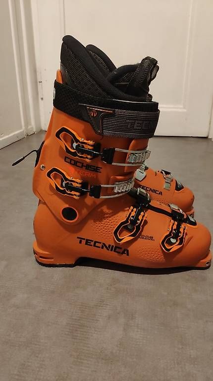 Tecnica Scarpe da uomo: Tecnica Cochise Team – Usato da La Chaux-de-Fonds venduto da lessismore