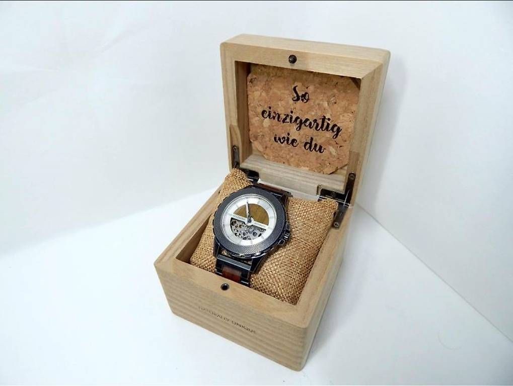 Orologi: Holzkern EQI Automarik Uhr – Usato da Stein am Rhein venduto da Gomme100 4