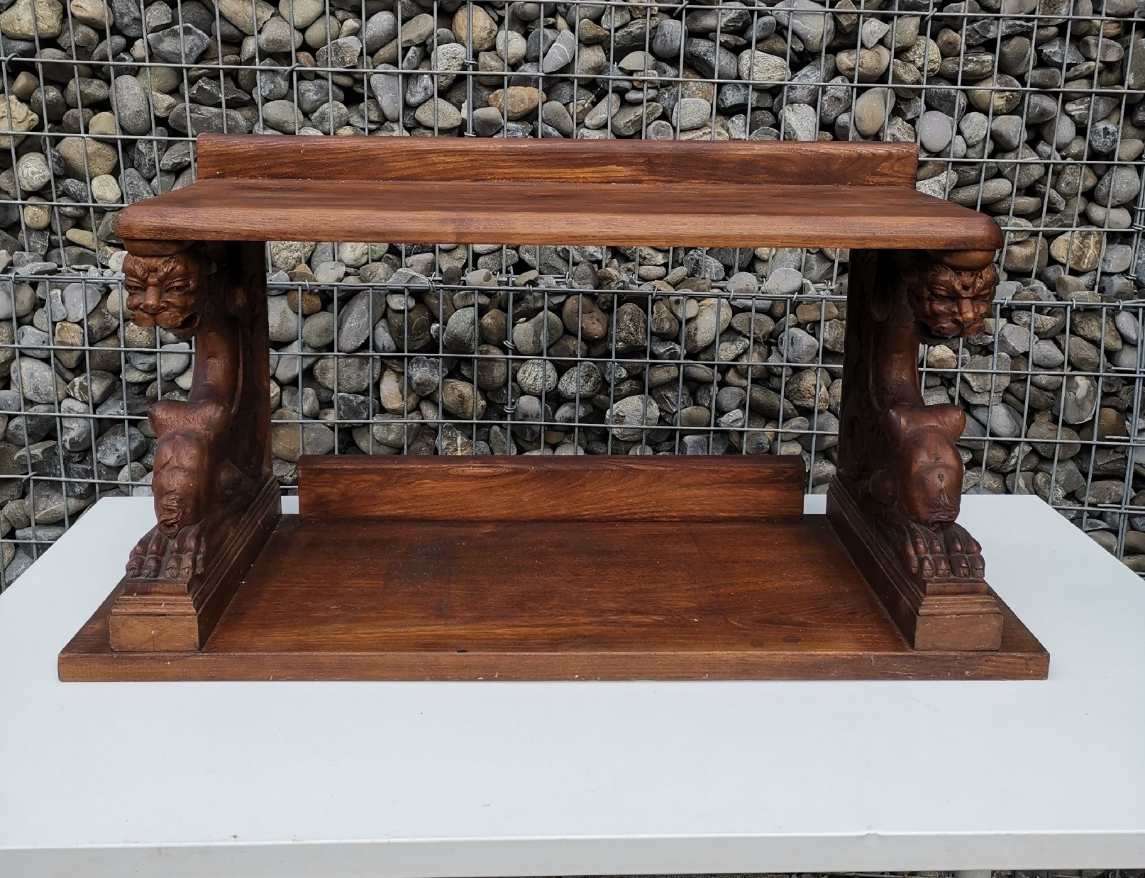 Skulpturen & Statuen: Antikes Regal, Ablage mit Drachenskulptur – Gebraucht aus Seon von Sock21 1