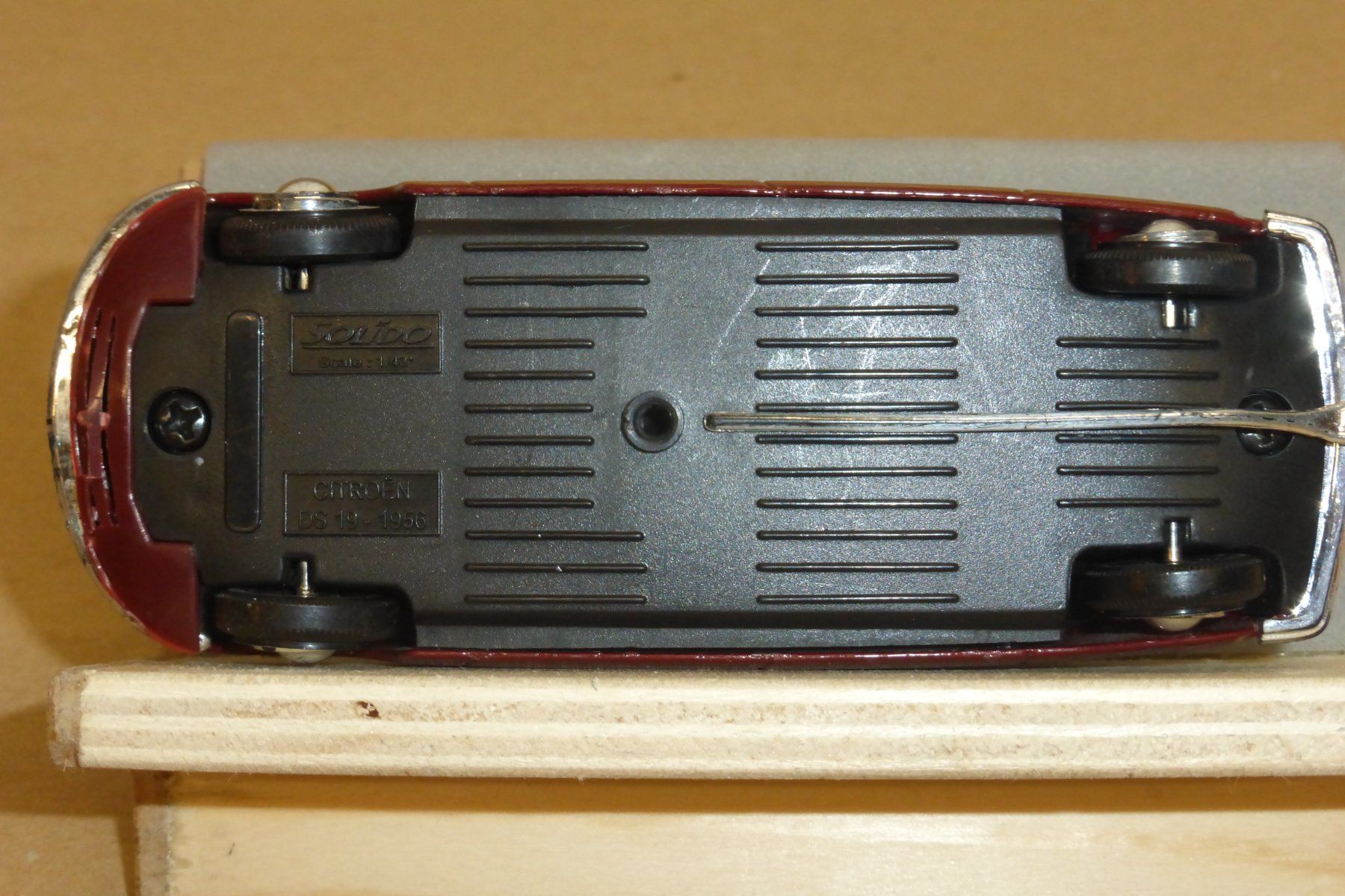 Solido Modellini d'auto: Citroen DS 19 1956 – Difettoso da Gempen venduto da Smokie72 2