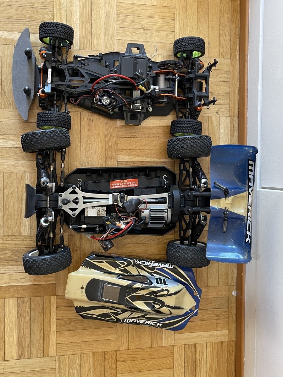 RC Modellbau: Lot de 2 voitures télécommandées  occasion – Defekt aus Meyrin von fac_f8lj 1