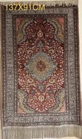 Lot de 3 tapis en soie