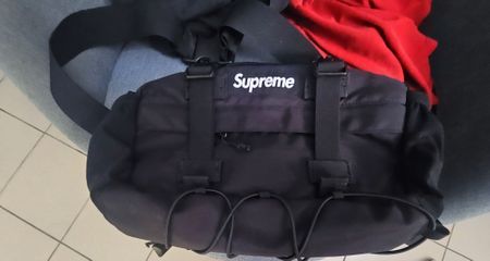 Waistbag Supreme (FW19) Black