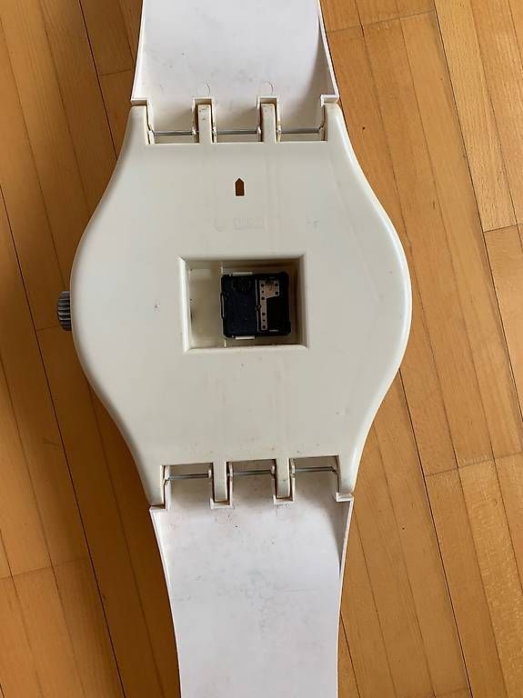 Orologi: Swatch Uhr maxi – Usato da Liestal venduto da redfive01 2