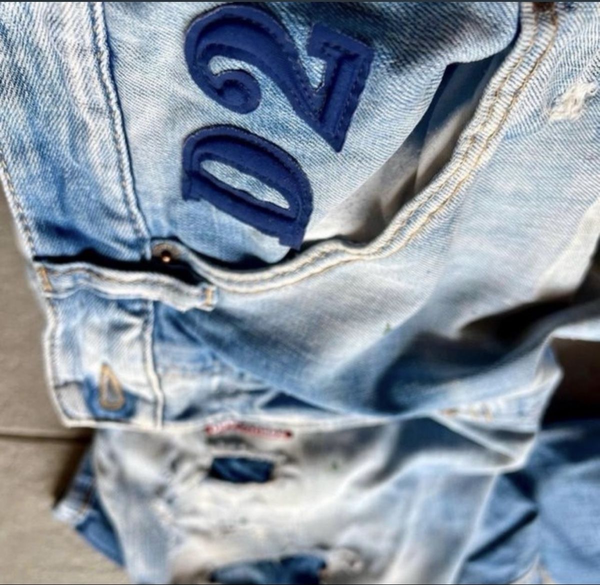 Dsquared2 Jeans: Dsquared2 jeans uomo 50 – Gebraucht aus Mendrisio von fly_9wzx