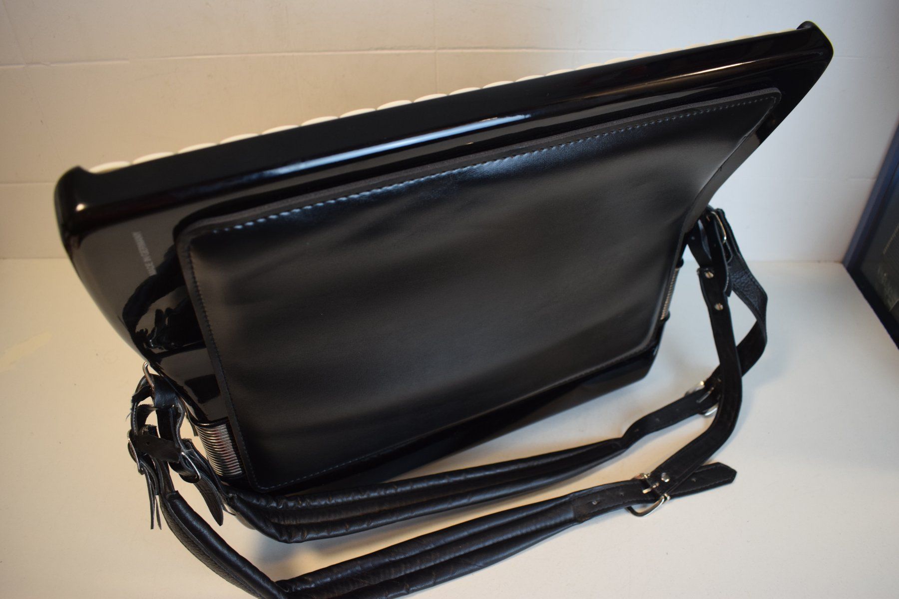Hohner Musikinstrumente: Akkordeon chromatisch Hohner Tango II S – Gebraucht aus Zürich von baumusik 3