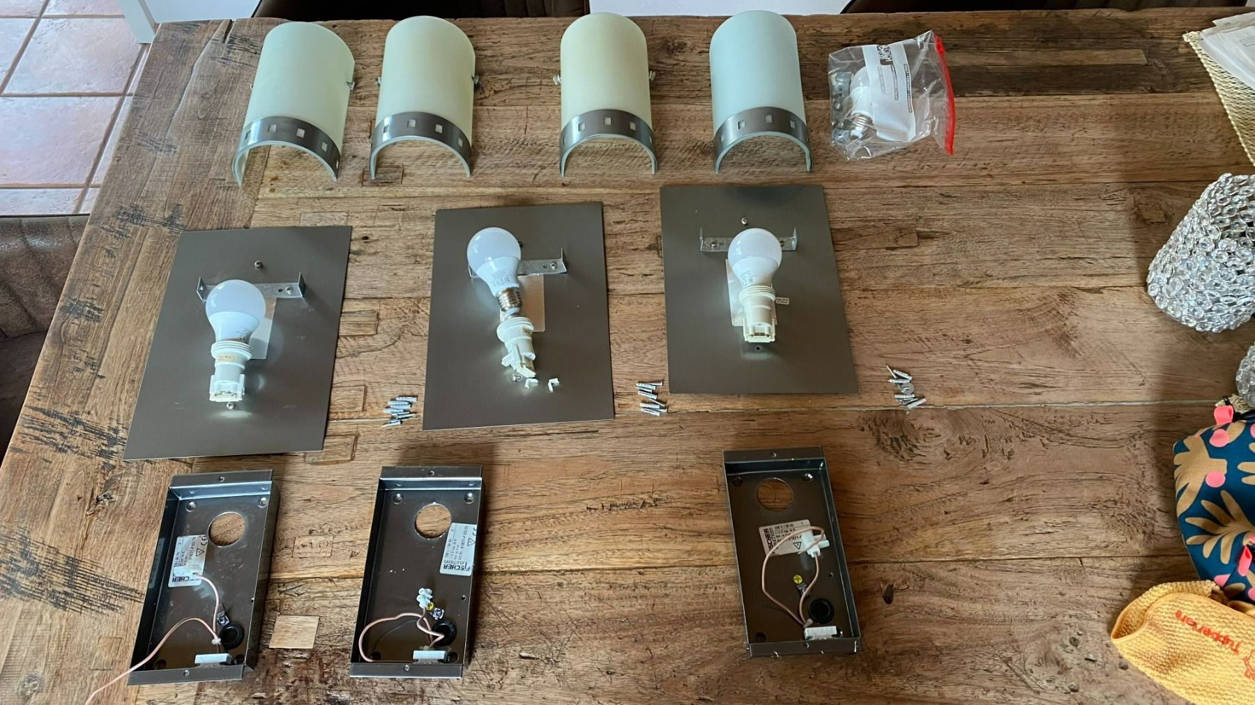 Lampen: Fünf LED Wandlampen Celtic Style – Gebraucht aus Bassersdorf von ABBSULZER 6