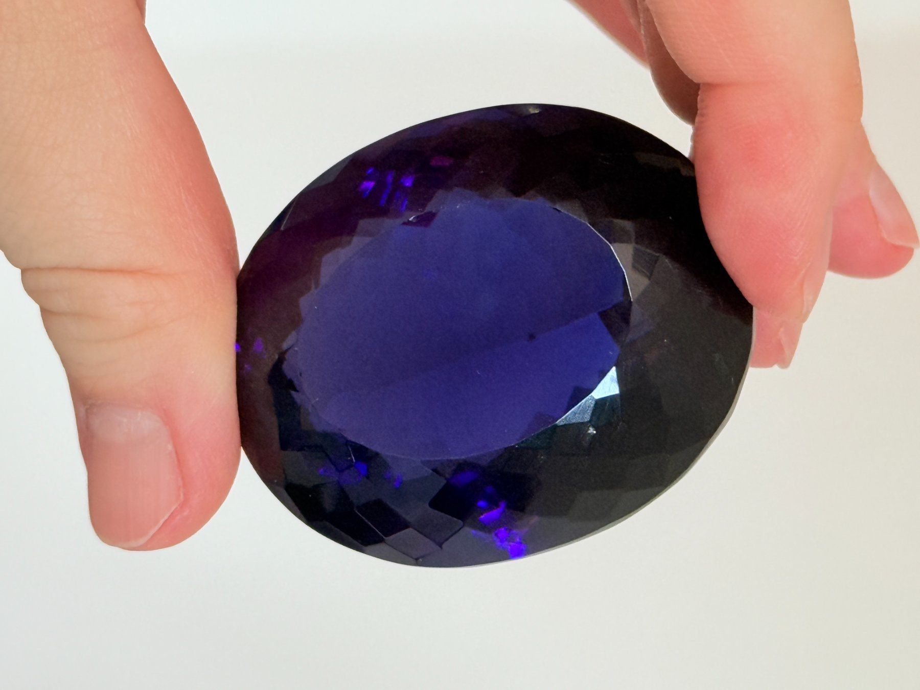 Minerali & Pietre curative: Certified 416.40 Ct Oval Cut Loose – Nuovo e nell'imballaggio originale da Genève venduto da AWWA 3