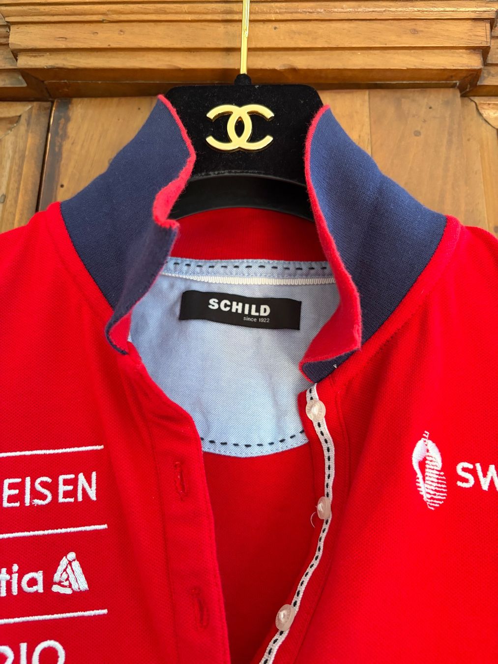 T-shirts: SCHILD T-Shirt  Größe: M Zustand: Perfekt – D'occasion à Interlaken par Bona55 3
