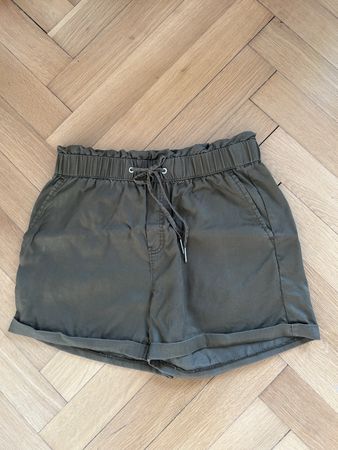 Shorts Esprit (38) oliv