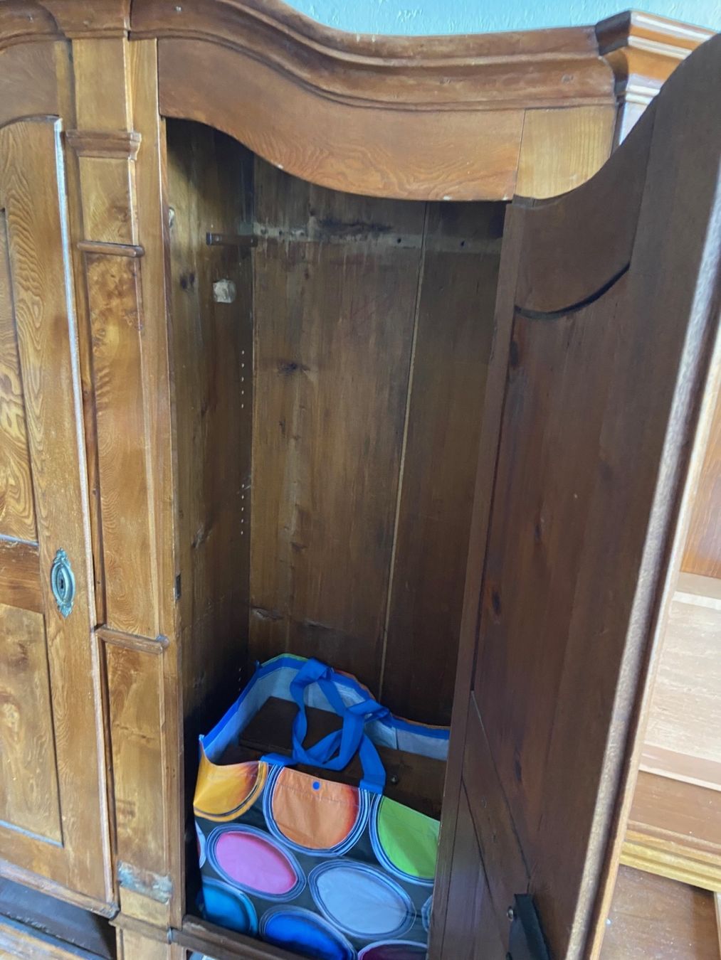 Armoires: Bodenseeschrank, Schrank – D'occasion à Wald ZH par Dorita777777 2