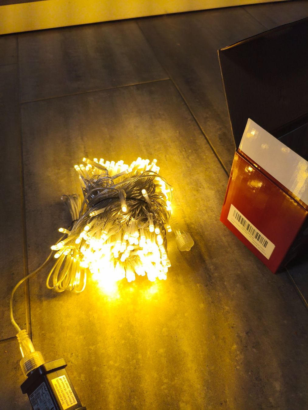 Lichterketten & Leisten: Lichterkette 300 LED  neuwertig – Gebraucht aus Hägglingen von BigJim1 2